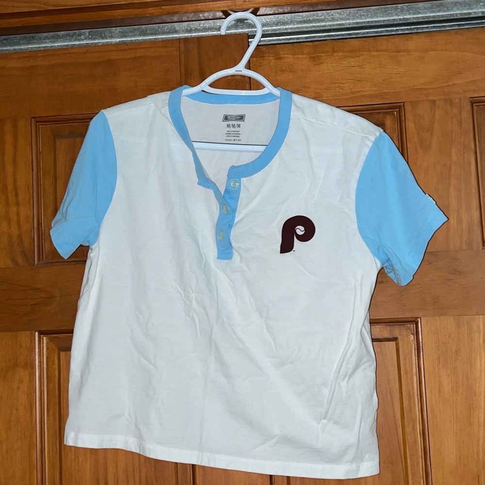 Cropped Phillies Henley Tee